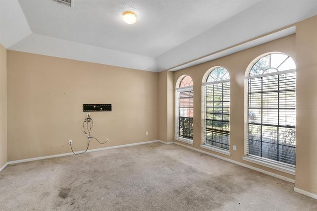 4211 Torrey Creek Lane, Houston, TX 77014