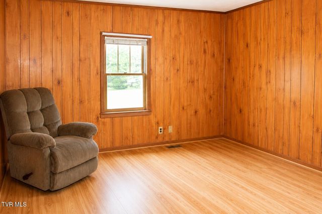 710 Colvert Road, Mosheim, TN 37818