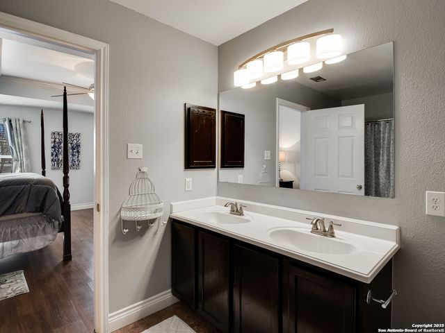 3946 Wisteria Way, San Antonio, TX 78259