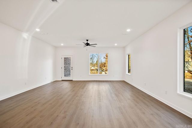 2100 Junior Deputy Road, Little Rock, AR 72205