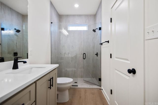 2100 Junior Deputy Road, Little Rock, AR 72205