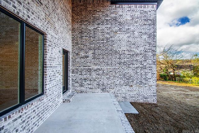 2100 Junior Deputy Road, Little Rock, AR 72205