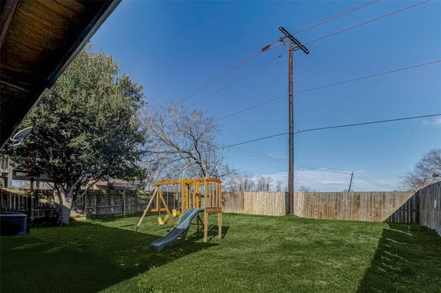 5210 Shirley Street, Baytown, TX 77521