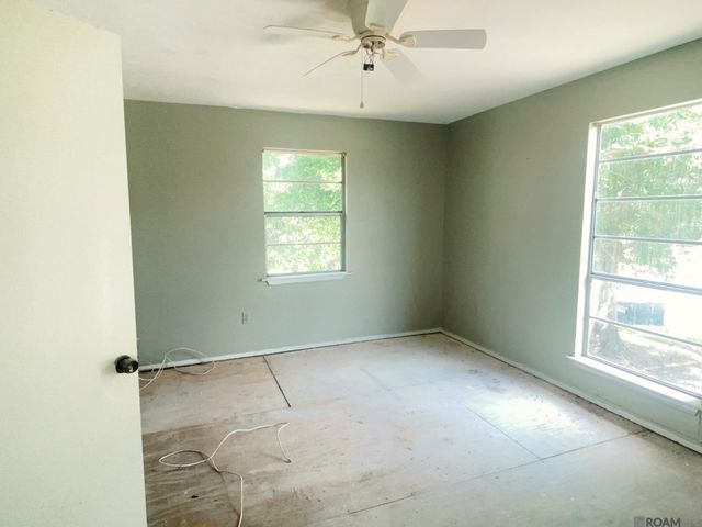 8838 Gsri Ave, Baton Rouge, LA 70810