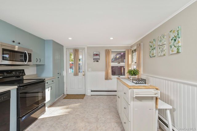 455 Montauk Highway, Eastport, NY 11941