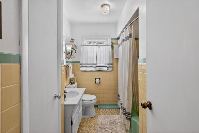 250 S 22nd Street, Battle Creek, MI 49015