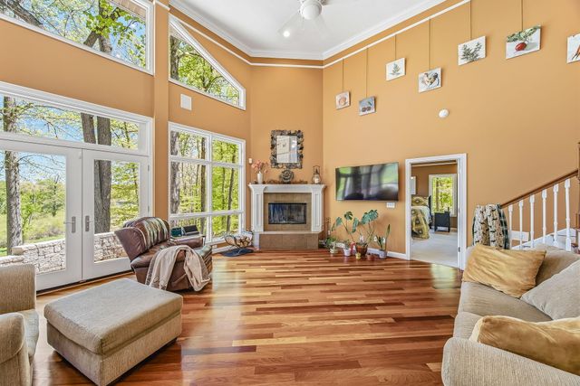 2099 E Clear Lake Road, Buchanan, MI 49107