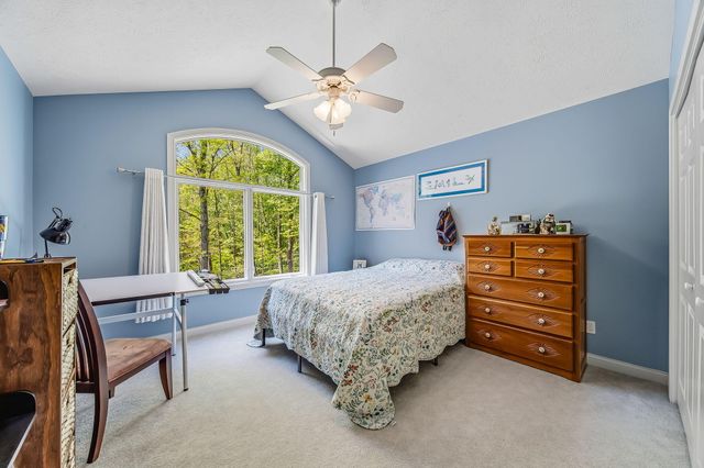 2099 E Clear Lake Road, Buchanan, MI 49107
