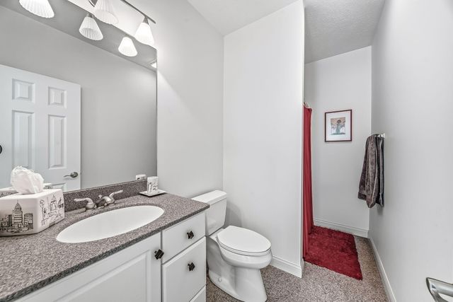 2099 E Clear Lake Road, Buchanan, MI 49107