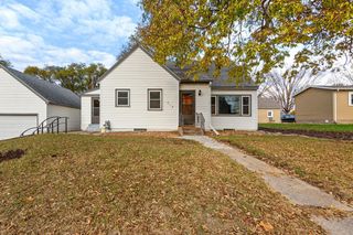 315 Oak Street, Le Sueur, MN 56058