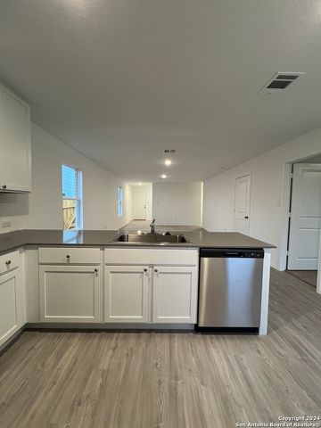 9904 Wye Mill, San Antonio, TX 78254