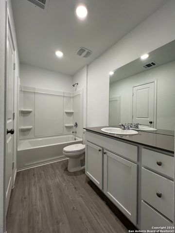 9904 Wye Mill, San Antonio, TX 78254