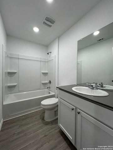 9904 Wye Mill, San Antonio, TX 78254