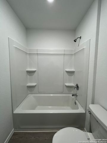 9904 Wye Mill, San Antonio, TX 78254