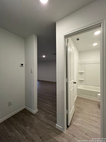 9904 Wye Mill, San Antonio, TX 78254