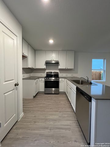 9904 Wye Mill, San Antonio, TX 78254