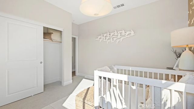 812 Sonia, Irvine, CA 92618