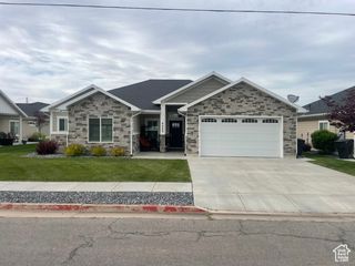 4422 W 2425 N, Plain City, UT 84404