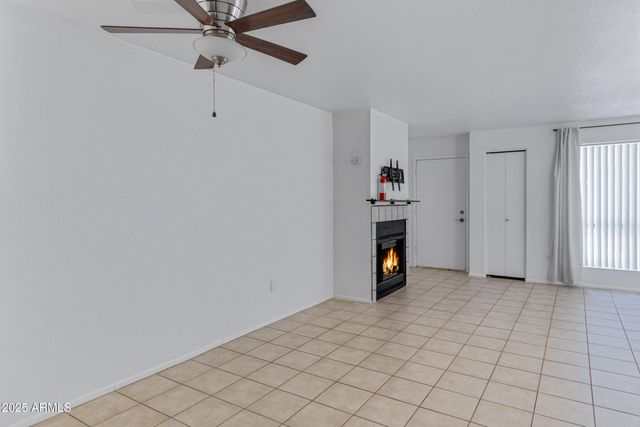 11640 N 51st Avenue Apt 143, Glendale, AZ 85304