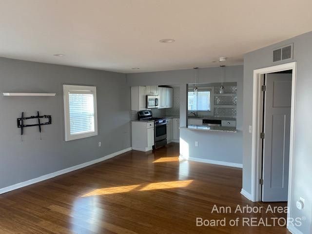 407 N Harris Street, Saline, MI 48176
