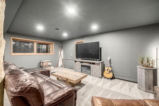 317 Ridge Road, Ward, CO 80481