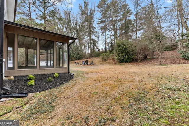 2802 Lakeview Court, Buford, GA 30519