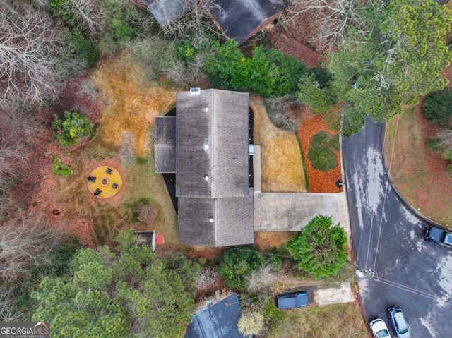 2802 Lakeview Court, Buford, GA 30519