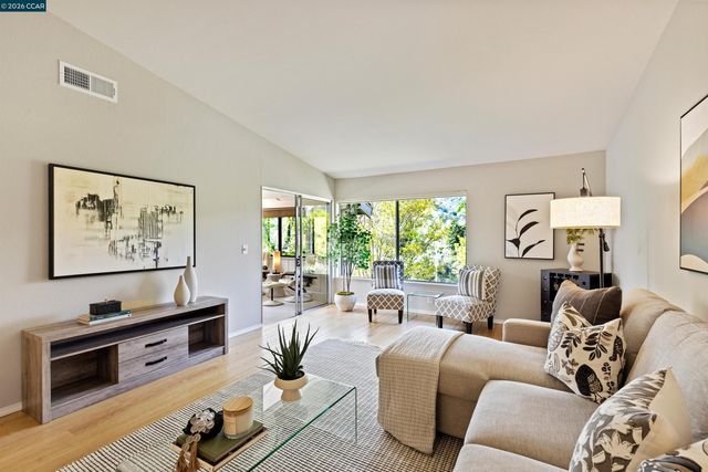 2055 Cactus Ct 3, Walnut Creek, CA 94595