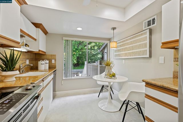 2055 Cactus Ct 3, Walnut Creek, CA 94595