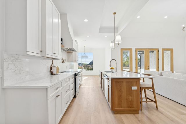 8008 Ben Day Murrin Road N, Fort Worth, TX 76126