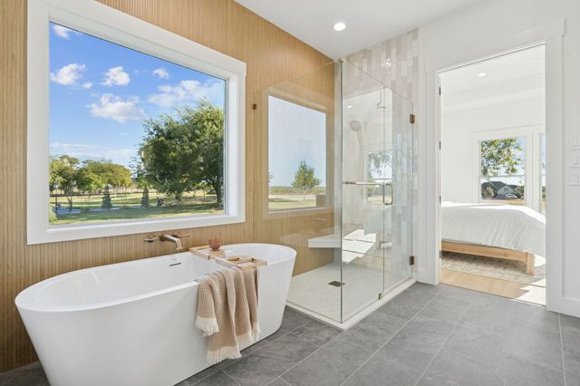 8008 Ben Day Murrin Road N, Fort Worth, TX 76126