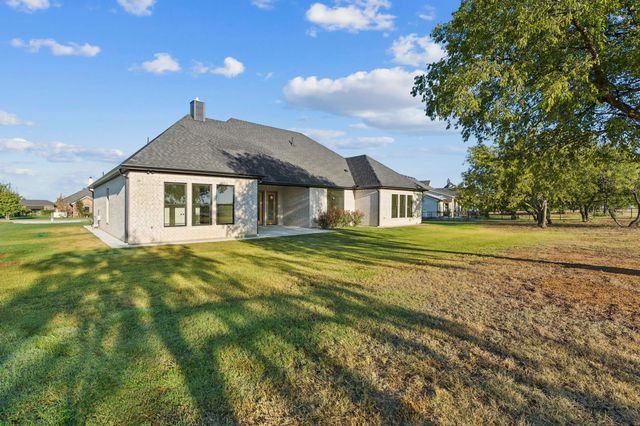 8008 Ben Day Murrin Road N, Fort Worth, TX 76126