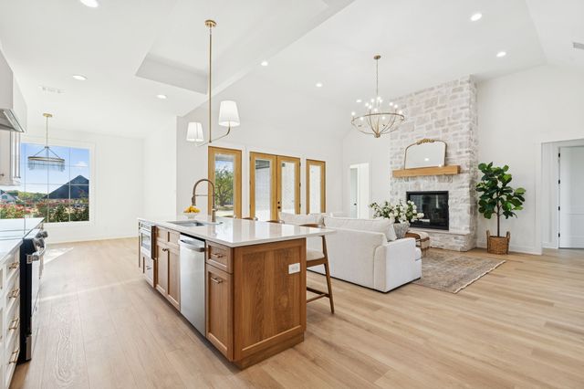 8008 Ben Day Murrin Road N, Fort Worth, TX 76126