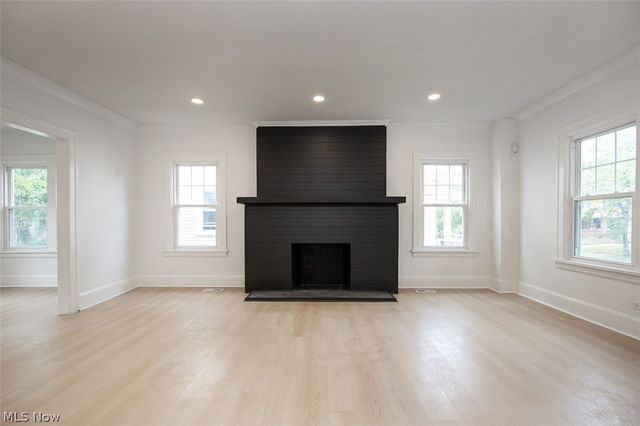 3244 Redwood Road, Cleveland Heights, OH 44118
