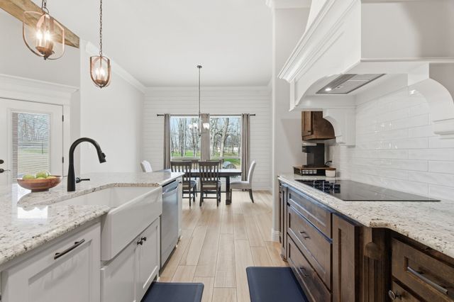 664 Winkler Way, Springtown, TX 76082