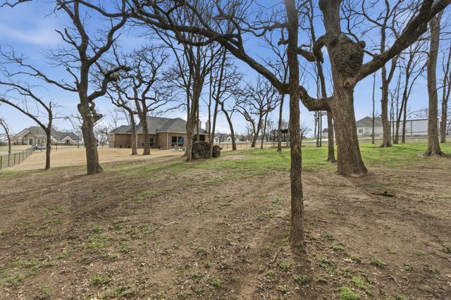 664 Winkler Way, Springtown, TX 76082