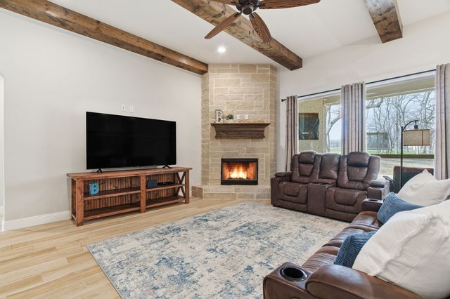 664 Winkler Way, Springtown, TX 76082