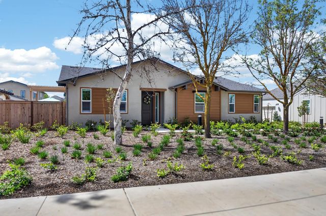4185 Ryan Lane, Madera, CA 93636