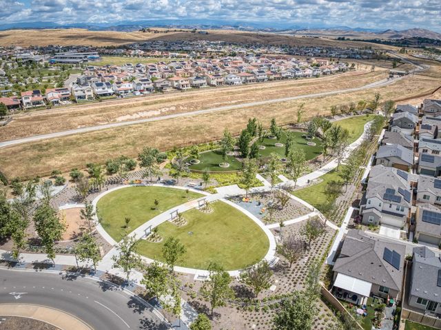 4185 Ryan Lane, Madera, CA 93636