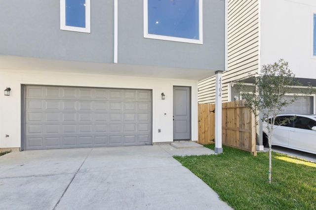 4704 Ward Street, Houston, TX 77021