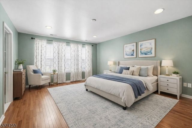 5 Indian Field Dr, Hardyston Twp., NJ 07419