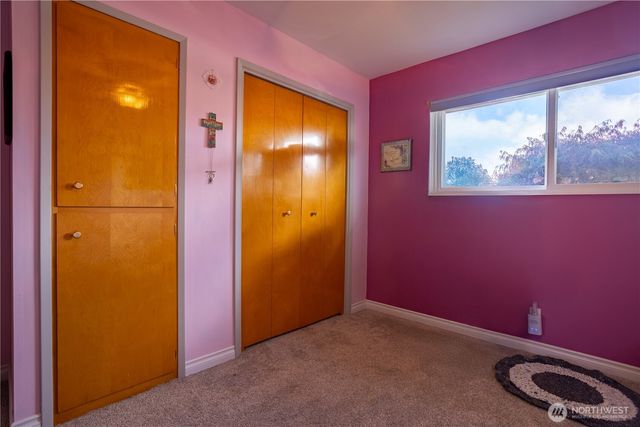 4 Terry Court, Longview, WA 98632