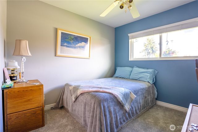 4 Terry Court, Longview, WA 98632
