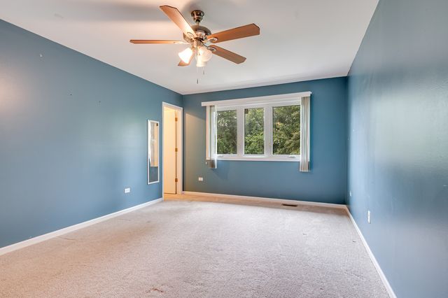 1124 Covington Drive, Lemont, IL 60439
