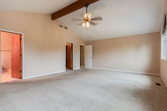 1124 Covington Drive, Lemont, IL 60439