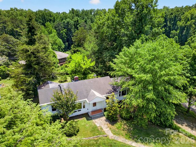 64 Second Street, Tryon, NC 28782
