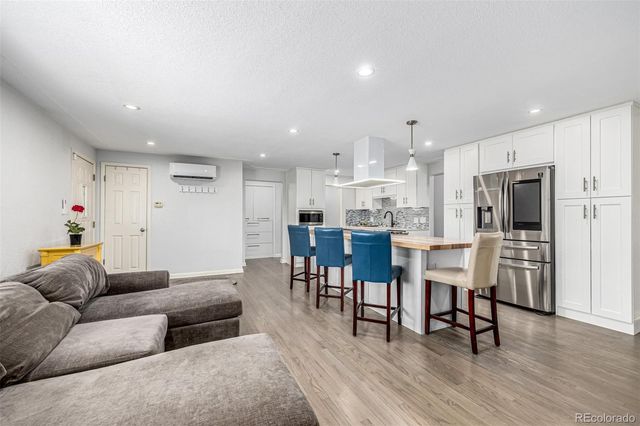 4725 Quay Street, Wheat Ridge, CO 80033