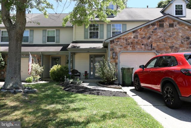 134 LAMPLIGHTER CT, Marlton, NJ 08053