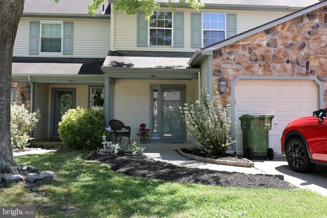 134 LAMPLIGHTER CT, Marlton, NJ 08053