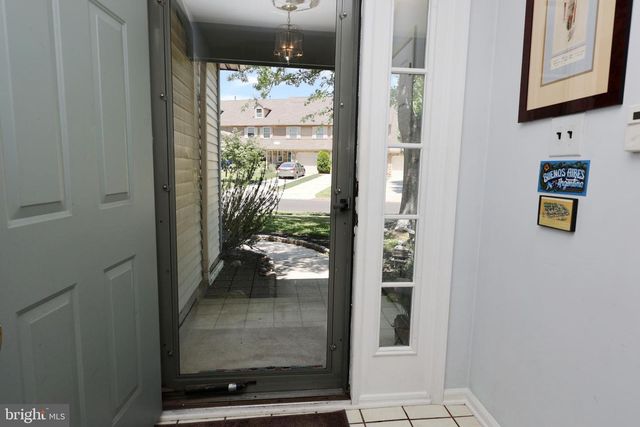 134 LAMPLIGHTER CT, Marlton, NJ 08053